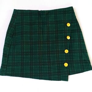 Forever 21 Green and black plaid mini skirt